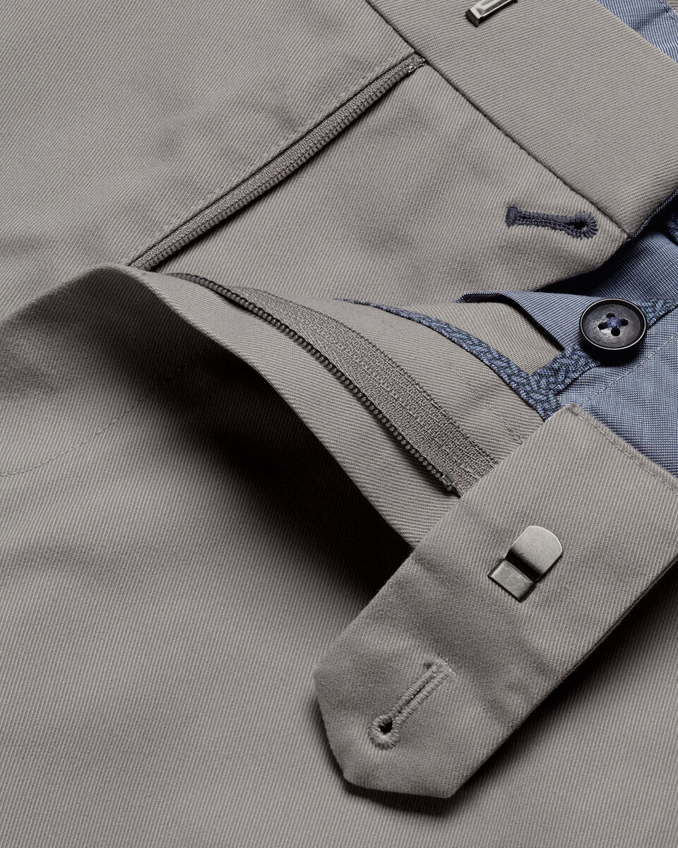 Charles Tyrwhitt Men’s Ultimate Non-Iron Chino Pants