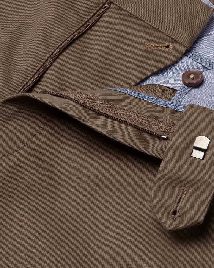 Charles Tyrwhitt Men’s Ultimate Non-Iron Chino Pants