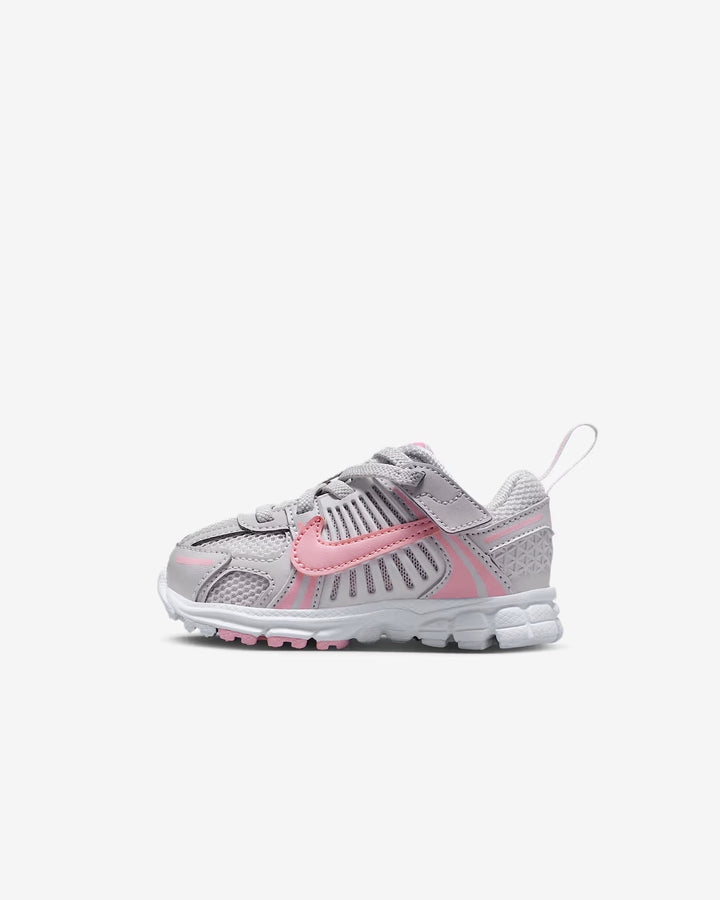 Nike Kids' Vomero 5 Shoes