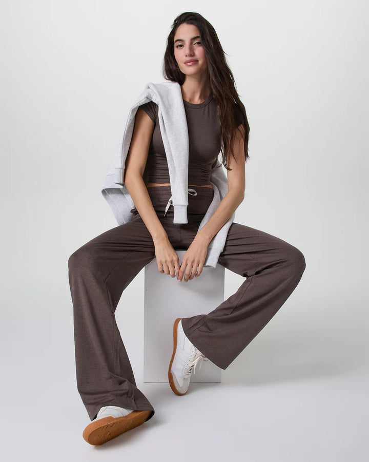 Vuori Halo Essential Wideleg Pant