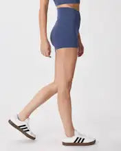 Quince Women Ultra-Form Bike Short