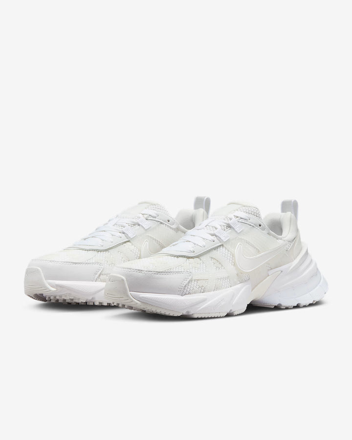 Nike Women's V2K Run Shoes