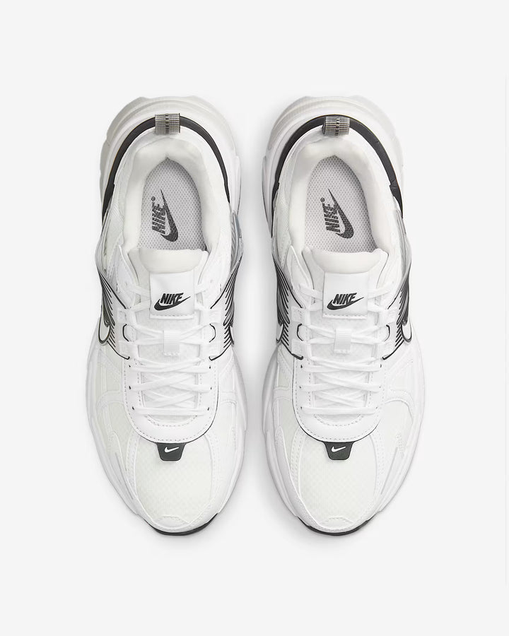 Nike Women's V2K Run Shoes