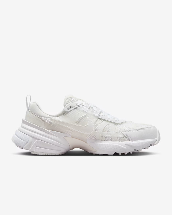 Nike Women's V2K Run Shoes