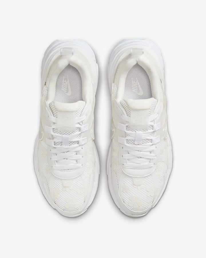 Nike Women's V2K Run Shoes