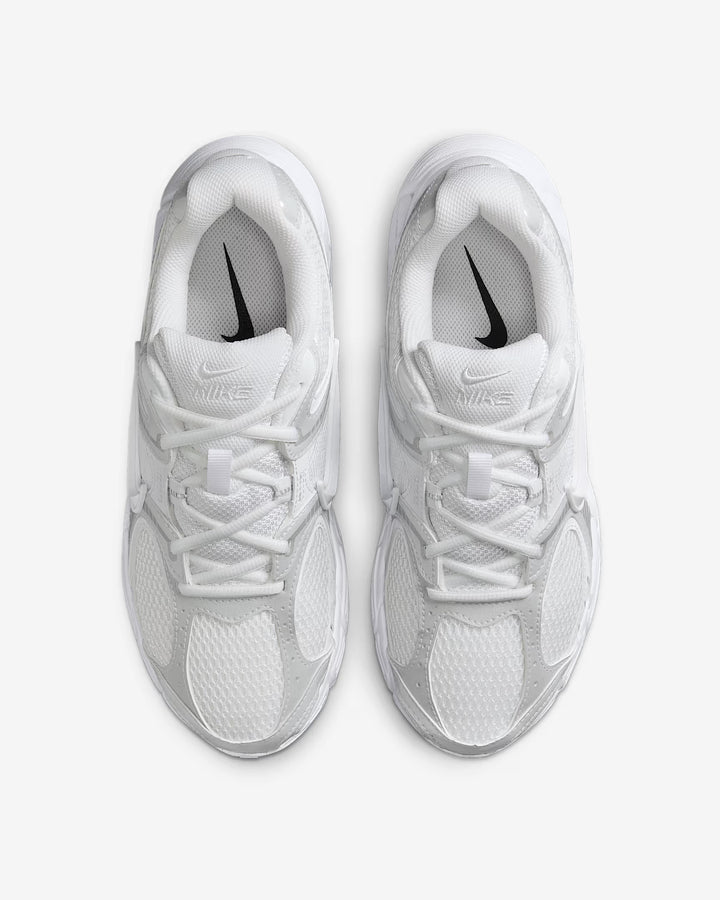 Nike Women's V5 RNR  Shoes