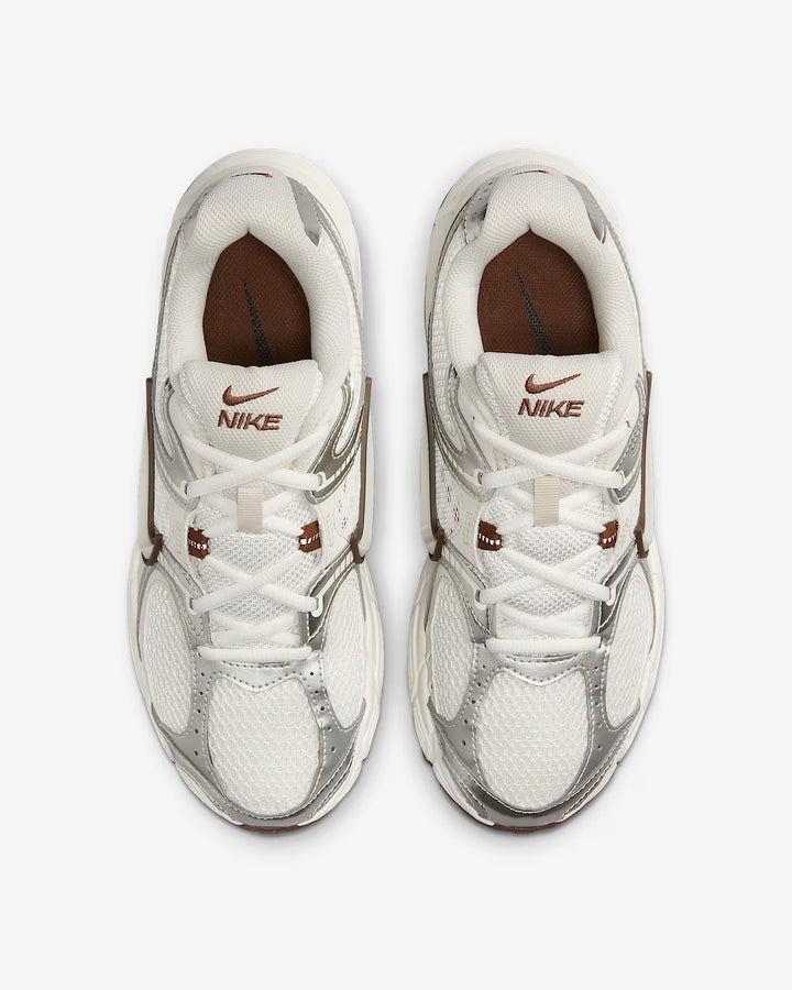 Nike Women's V5 RNR  Shoes