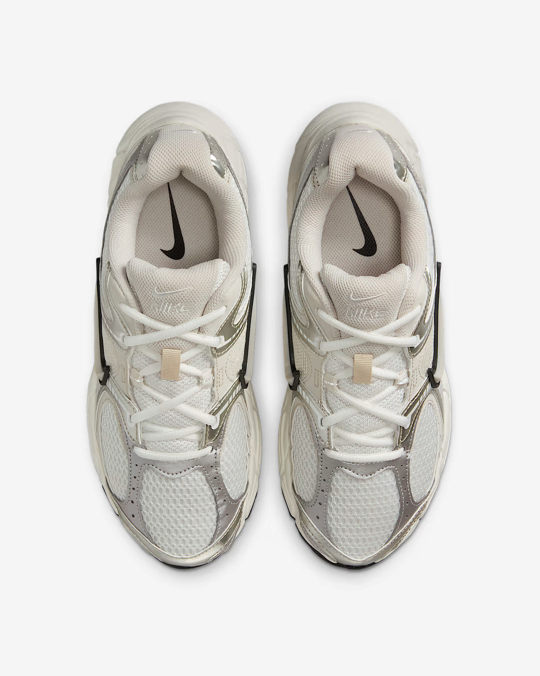 Nike Women's V5 RNR  Shoes