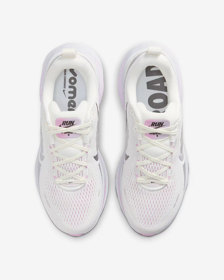 Nike Women's Vomero 18 Shoes