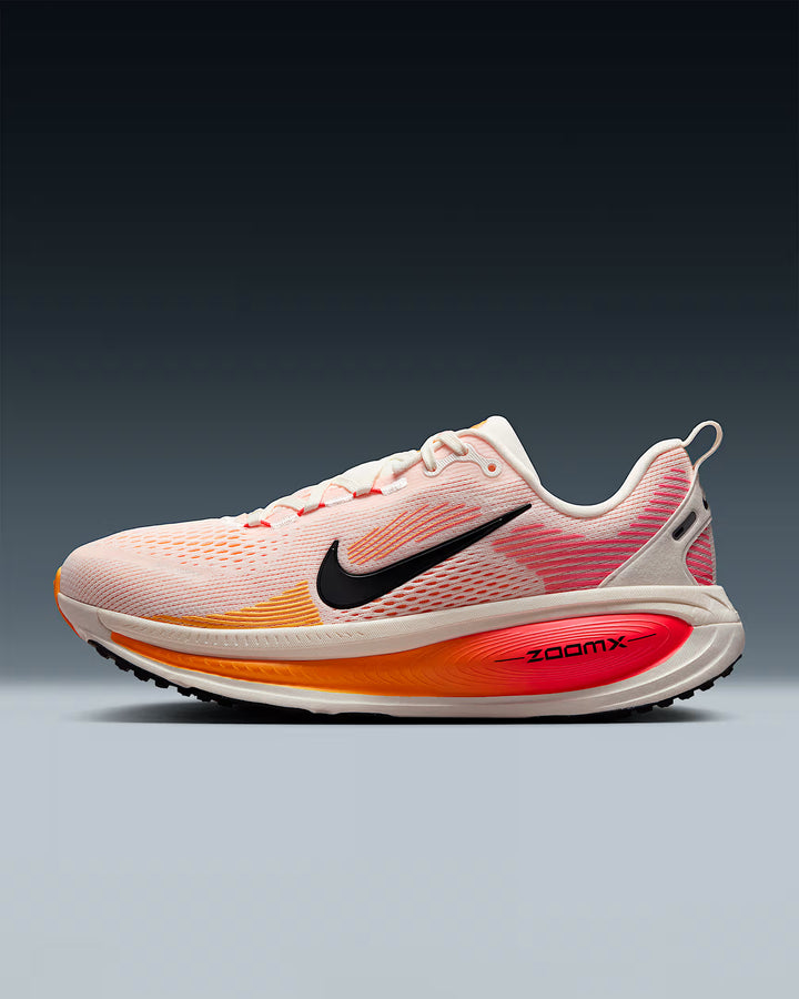 Nike Women's Vomero 18 Shoes