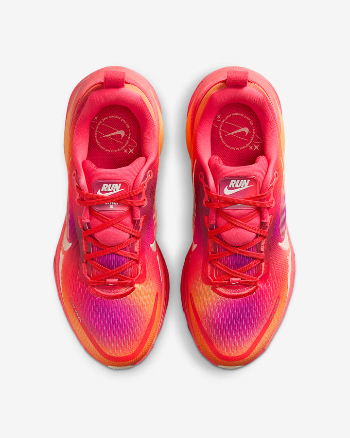 Nike Women's Vomero 18 Shoes