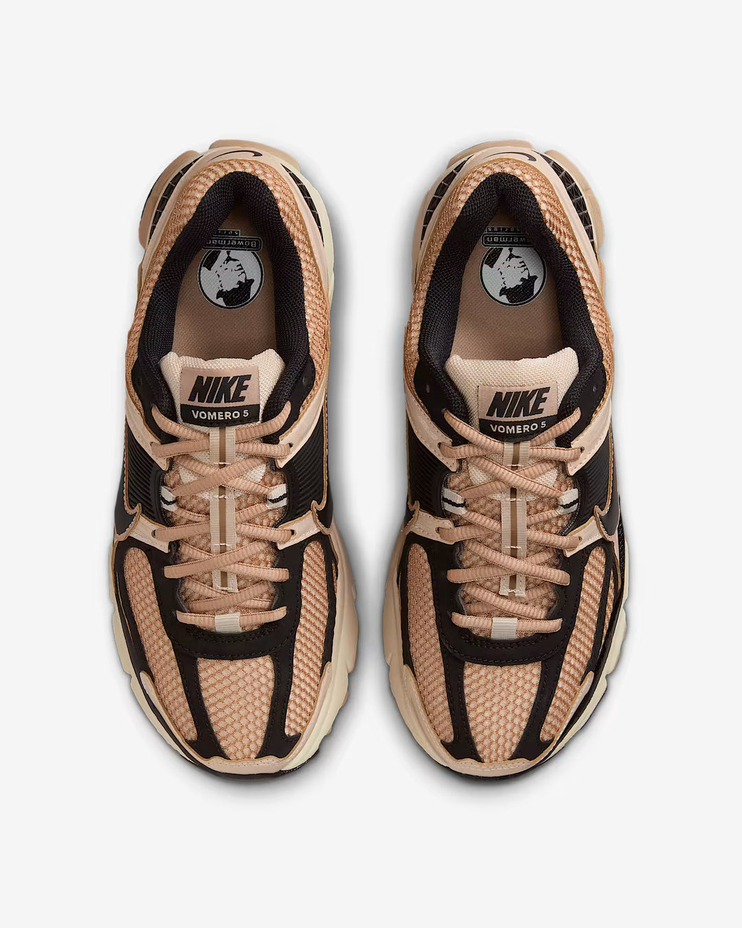 Nike  Women's Zoom Vomero 5  Shoes