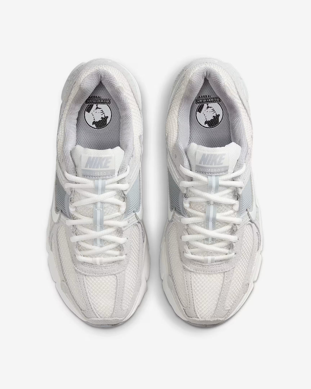 Nike  Women's Zoom Vomero 5  Shoes