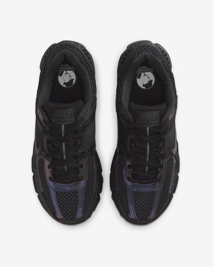 Nike  Women's Zoom Vomero 5  Shoes