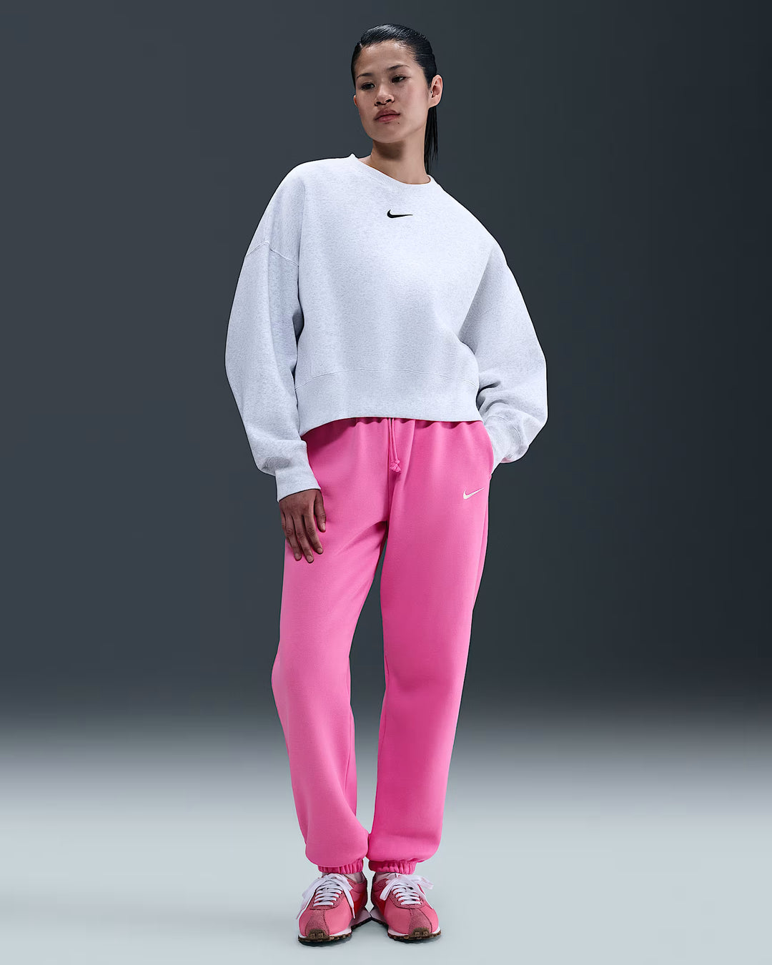 Nike Women's Sportswear Phoenix Fleece High-Waisted Oversized Sweatpants