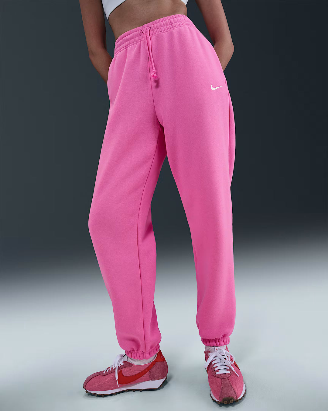 Nike Women's Sportswear Phoenix Fleece High-Waisted Oversized Sweatpants