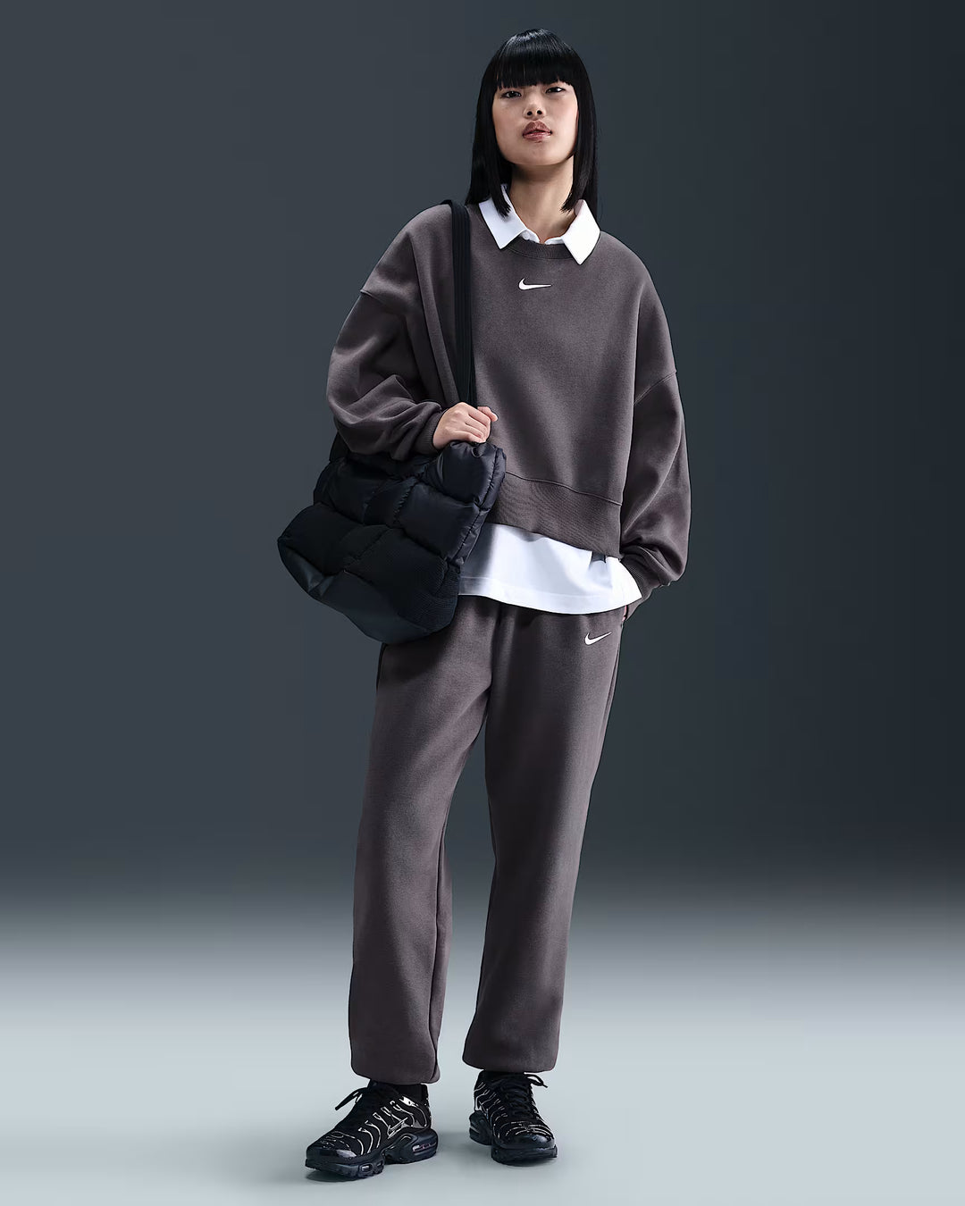 Nike Women's Sportswear Phoenix Fleece High-Waisted Oversized Sweatpants