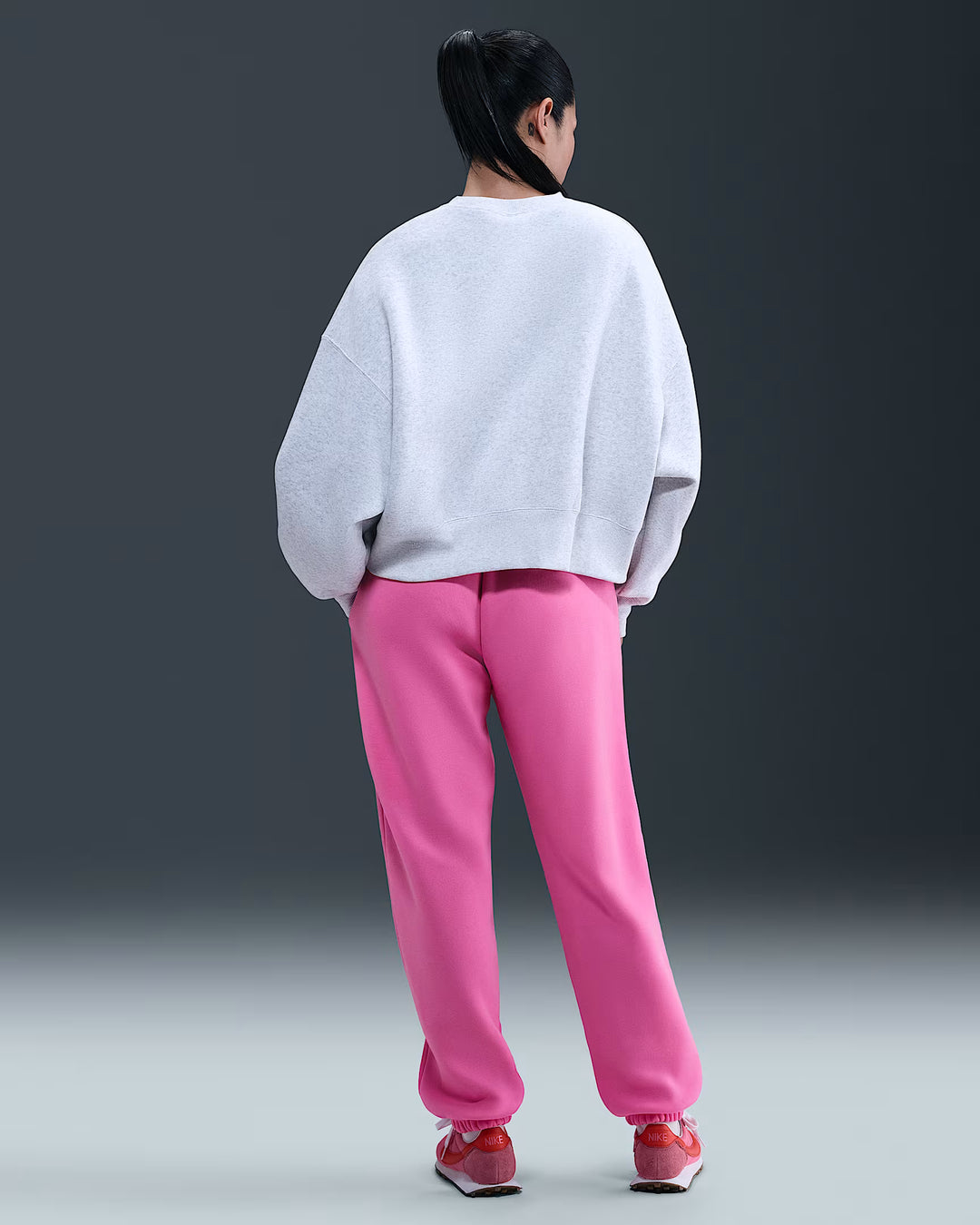 Nike Women's Sportswear Phoenix Fleece High-Waisted Oversized Sweatpants