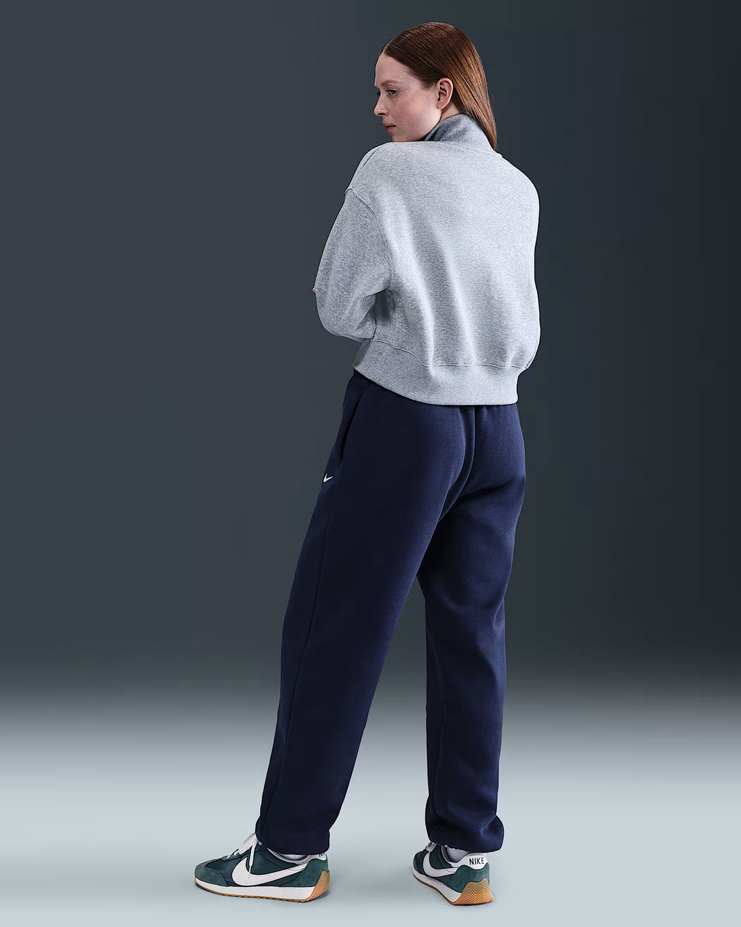 Nike Women's Sportswear Phoenix Fleece High-Waisted Oversized Sweatpants