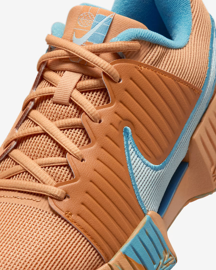 Nike Women's Zoom Challenge Pickleball Shoes