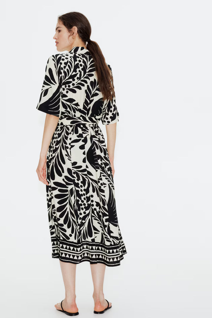 H&M Ladies Tie-Belt Shirt Dress