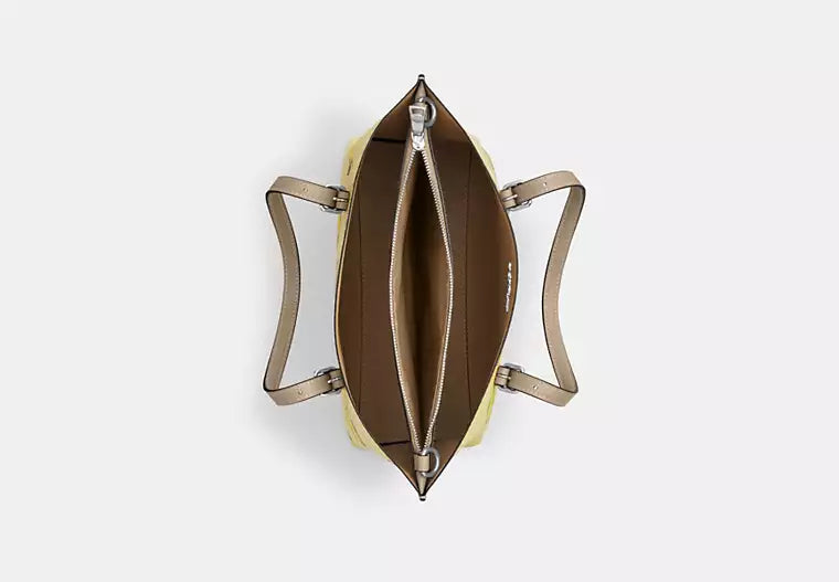 Coach Outlet Women’s Mollie Tote Bag 25