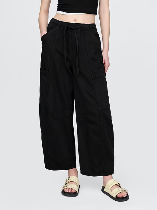 Gap Women’s Mid Rise Ultrasoft Easy Horseshoe Jeans