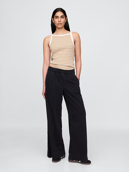 Gap Women's Mid Rise UltraSoft Pleated Easy Baggy Jeans