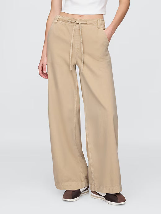 Gap Women's Mid Rise UltraSoft Pleated Easy Baggy Jeans