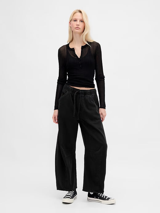 Gap Women’s Mid Rise Ultrasoft Easy Horseshoe Jeans