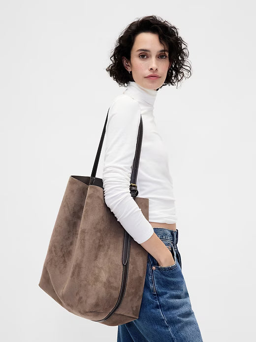 Gap Women’s Vegan Suede Bucket Bag