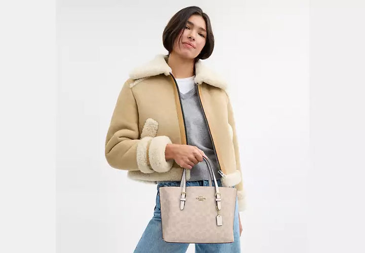 Coach Outlet Women’s Mollie Tote Bag 25